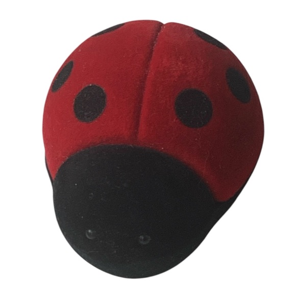 Velvet Red and Black Ladybug Ring Box Jewelry Gift Box - Picture 1 of 6